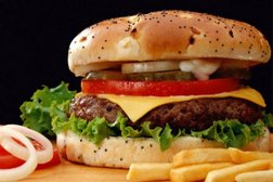 Предприятие быстрого питания Вкусно и точка, с рейтингом 2.8 - находится по адресу Ростов-на-Дону, проспект Космонавтов, 6/2 