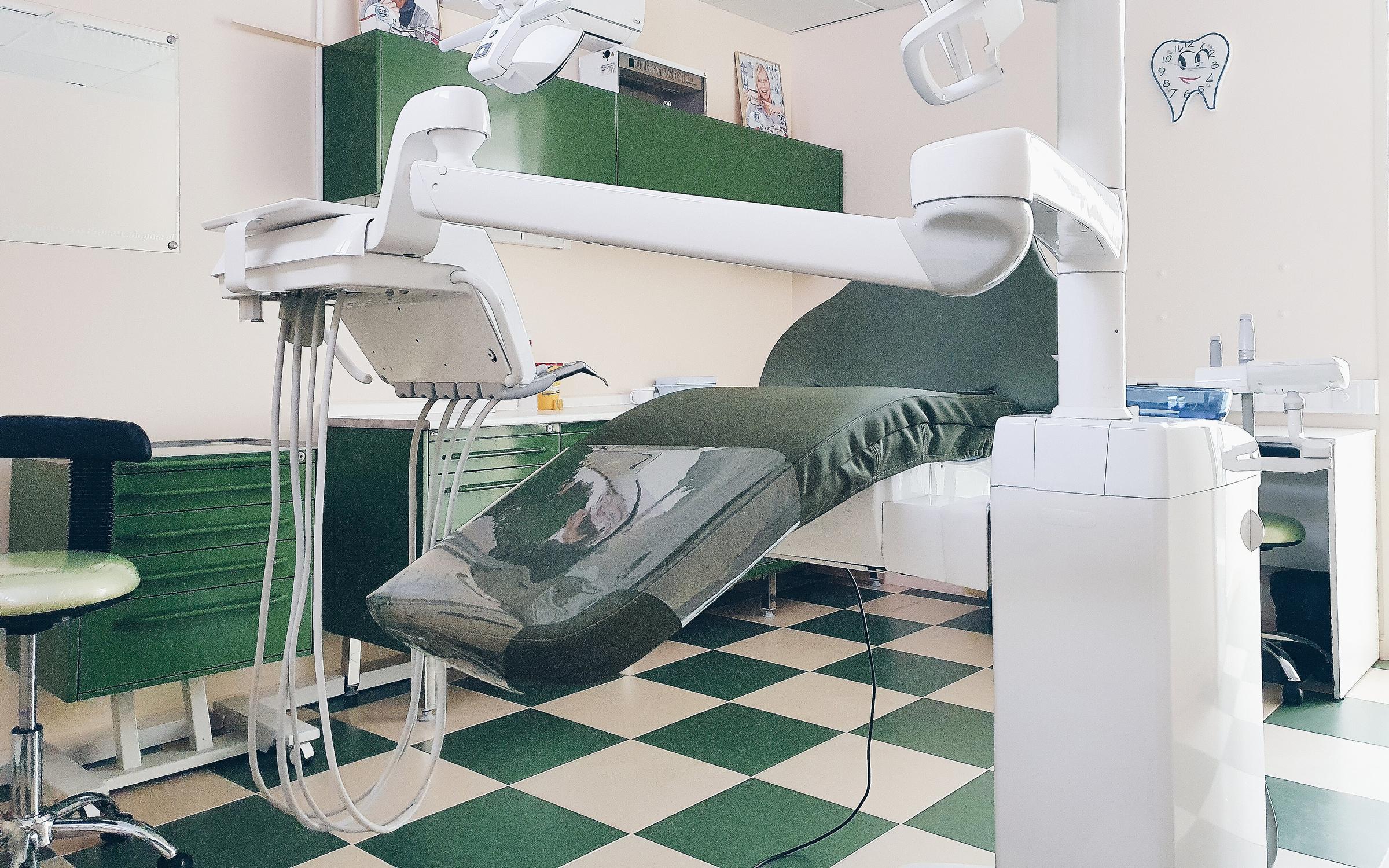 Солнечногорск ул рабочая д 9. Галадент солнечногорск. Vita dent стоматологическая. Солнечногорск сенежский проспект 2. Профидент серпухов.