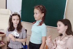 Частная школа Город Успеха, с рейтингом 4.4 - находится по адресу Сочи, Кирпичная улица, 2 к1 