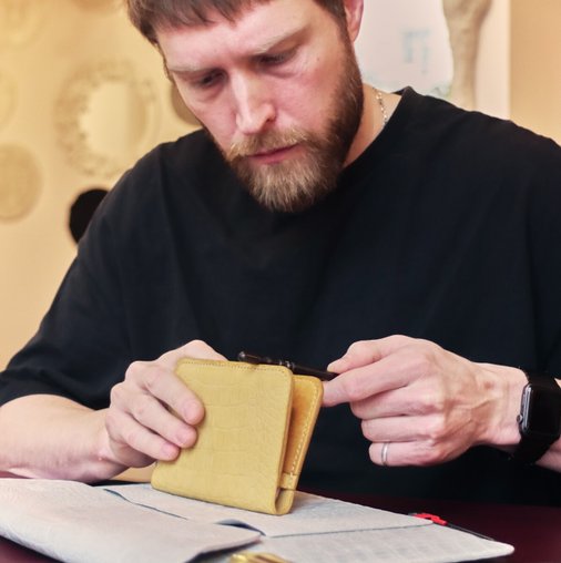 Александр Маслов