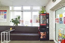 Федеральный салон красоты Цирюльникъ, с рейтингом 4.8 - находится по адресу Московская область, Наро-Фоминский городской округ, рабочий посёлок Селятино, Клубная, 55 