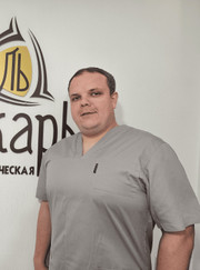 Стоматолог, имплантолог Никита Аркадьевич Мухин