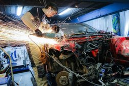 Автосервис по кузовному ремонту Box, с рейтингом 4.5 - находится по адресу Иркутская область, рп. Маркова, Пригородная улица, 1/5 