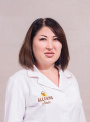 Лаборант, врач лабораторной диагностики Назгуль Маратовна Марат