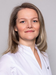 Офтальмохирург, офтальмолог Ирина Константиновна Плохенко