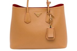 Интернет-магазин Екасумки, с рейтингом 5 - находится по адресу Екатеринбург, Первомайская улица, 56 