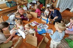 Семейный клуб Двор  ​, с рейтингом 5 - находится по адресу Санкт-Петербург, Кирочная улица, 29 