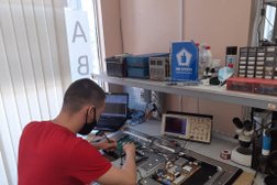 Сервисный центр Знак качества, с рейтингом 3.2 - находится по адресу Екатеринбург, улица Новгородцевой, 11Б 