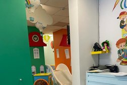 Центр развития Солнечный город, с рейтингом 5 - находится по адресу Московская область, Химки, Московская улица, 21А 