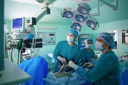 Хирургический стационар Областная клиническая больница №1, с рейтингом 3.9 - находится по адресу Тюмень, Юрия Семовских, 10 