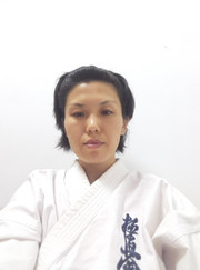 Тренер по каратэ Асель Аркабаева
