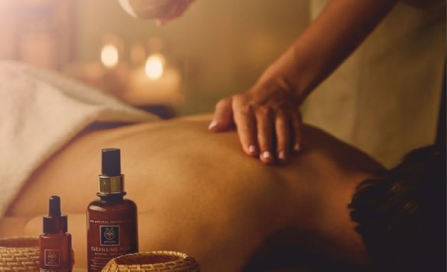 Тульская метро станциясының жанындағы эротикалық массаж салоны Тульская метро станциясының жанындағы эротикалық массаж салоны