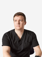 Имплантолог, стоматолог-ортопед Артем Дмитриевич Ходыкин