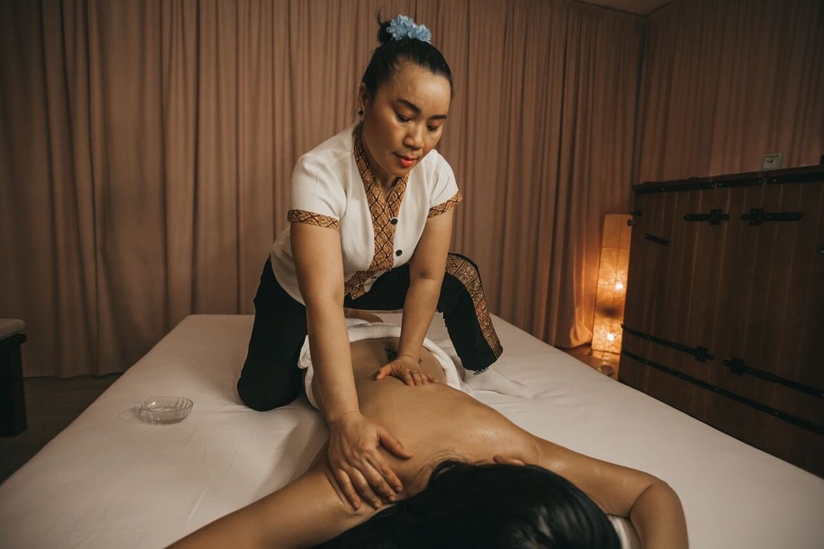 транс делает тайский массаж мужчине фото 51