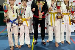 Школа киокушин каратэ Идущие к Солнцу, с рейтингом 2 - находится по адресу Екатеринбург, улица Крестинского, 43 