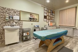 Студия красоты Divine, с рейтингом 4 - находится по адресу Санкт-Петербург, Маршала Захарова, 20 