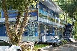 База отдыха Росинка, с рейтингом 4 - находится по адресу Самарская область, Тольятти, улица Бурлацкая, 5 