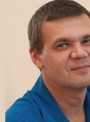 Отоларинголог Илья Борисович Гоменюк