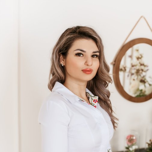 Елена Олеговна Попова