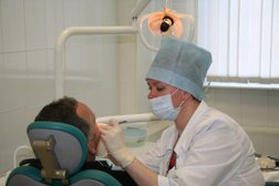 Стоматология Альянс-К, с рейтингом 3.9 - находится по адресу Санкт-Петербург, Караваевская улица, 30 