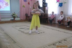 Земский, с рейтингом 3.7 - находится по адресу Белгород, улица Некрасова, 3 