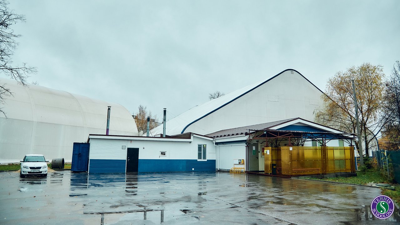 фотография Теннисной школы Tennis School One на Газовской улице