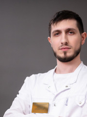 Офтальмолог Давид Арменович Арутюнян