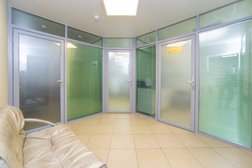 Стоматология Доверие, с рейтингом 3.9 - находится по адресу Тюмень, Холодильная улица, 84 