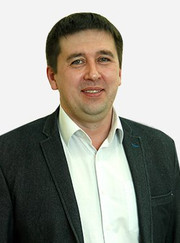 Преподаватель по информатике Александр Олегович Репин