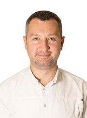 Стоматолог-хирург, имплантолог Леонид Сергеевич Молоканов