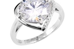 Магазин ювелирных украшений Сияние jewelry, с рейтингом 4 - находится по адресу Омск, улица 70 лет Октября, 25 к2 