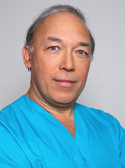 Офтальмохирург, офтальмолог Юрий Викторович Тахтаев