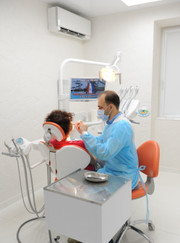 Стоматолог-ортопед, имплантолог Андрей Владимирович Савин