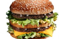 Предприятие быстрого питания Вкусно — и точка, с рейтингом 3.8 - находится по адресу Челябинск, Артиллерийская улица, 136 