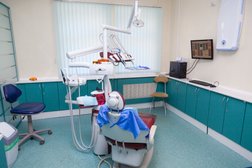 Стоматология Медикор, с рейтингом 4.6 - находится по адресу Санкт-Петербург, Октябрьский бульвар, 8 к2 