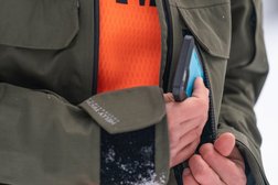 HELLY HANSEN