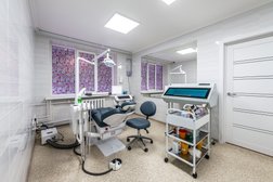 Стоматологическая клиника Зубок, с рейтингом 4.9 - находится по адресу Москва, 11-я Парковая улица, 41к1 