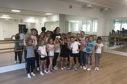 Творческая мастерская "Формула", с рейтингом 4.4 - находится по адресу Московская область, Химки, Молодёжная улица, 54а 