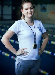 Тренер по плаванию Евгения Витальевна Бондаренко