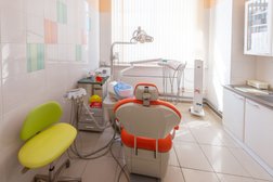 Медицинский центр Дент-Арт, с рейтингом 4.4 - находится по адресу Кемеровская область — Кузбасс, Кемерово, улица Николая Островского, 28 