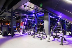 Фитнес-клуб DDX Fitness, с рейтингом 4.7 - находится по адресу Москва, район Арбат, 127025, улица Новый Арбат, 11 с1 