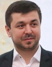 Ортопед, травматолог Адам Зяутдинович Арсамаков