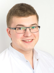 Стоматолог, имплантолог Альберт Александрович Копылов