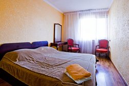 Квартирное бюро Lessor, с рейтингом 3.3 - находится по адресу Алматы, улица Желтоксан, 74 