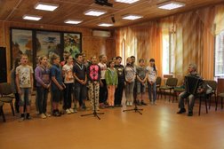 Детский лагерь отдыха Лазурный, с рейтингом 2.8 - находится по адресу Иркутская область, д. Новогрудинина, урочище Михалёво, 9а 