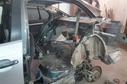 Автосервис кузовного ремонта и покраски автомобилей Абв сервис, с рейтингом 3.1 - находится по адресу Новосибирск, Шорная улица, 30 к1 