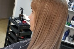 Парикмахерская на Профессиональной улице в Дмитрове, с рейтингом 2.9 - находится по адресу Московская область, Дмитров, Профессиональная улица, 88 