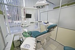 Стоматология Аврора, с рейтингом 4.7 - находится по адресу Сочи, микрорайон Адлер, улица Ленина, 187 