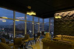 Рестобар Вверх, с рейтингом 4.8 - находится по адресу Белгород, Западный округ, Харьковская гора, 308027, улица Щорса, 8, Торговый дом Агро-Белогорье 