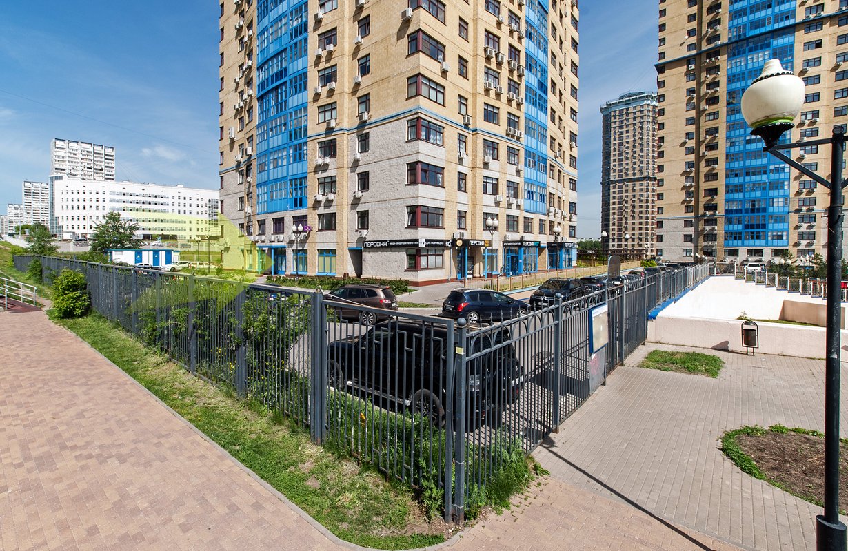 фотография Агентства недвижимости Ла Терра на улице Маршала Катукова, 24 к 6